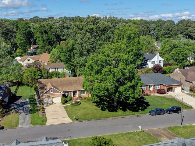 3232 Shadyside LN, Chesapeake, VA 23321