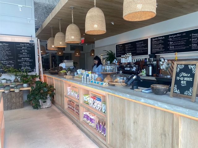 2301 Collins Ave 810, Miami Beach, FL 33139