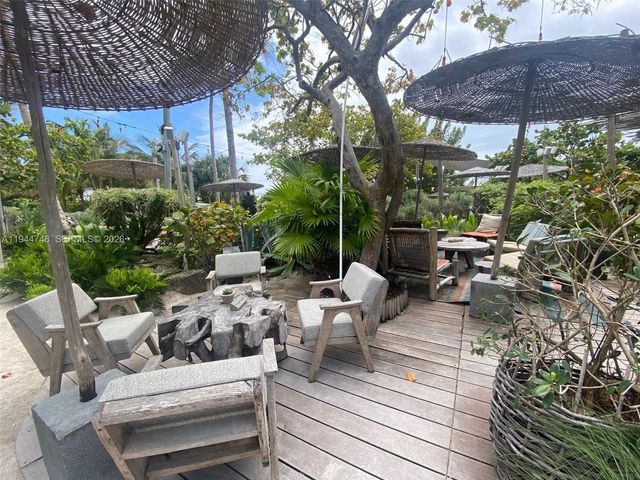 2301 Collins Ave 810, Miami Beach, FL 33139