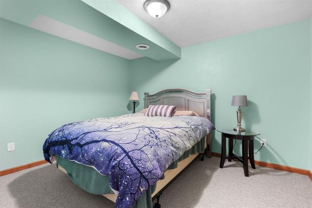 214 BROOKWOOD DRIVE, Hortonville, WI 54944