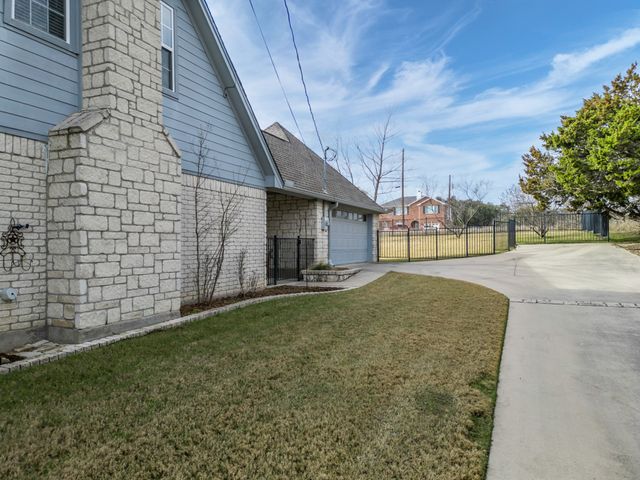 15084 Golf Drive, Whitney, TX 76692