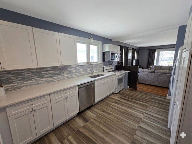 173 Rhoda St, Quincy, MA 02169