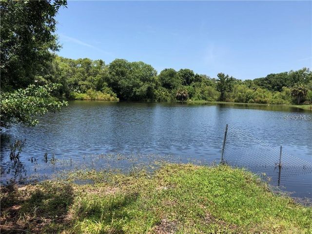 1900 VIRGINIA AVENUE, Tarpon Springs, FL 34689