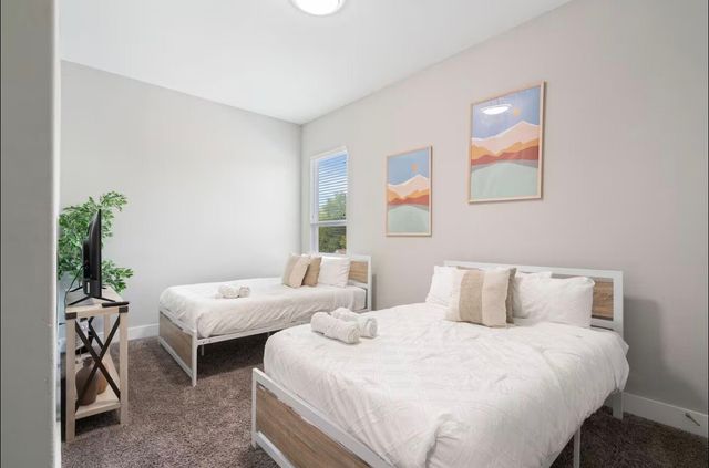 3351 Canada Drive, Dallas, TX 75212