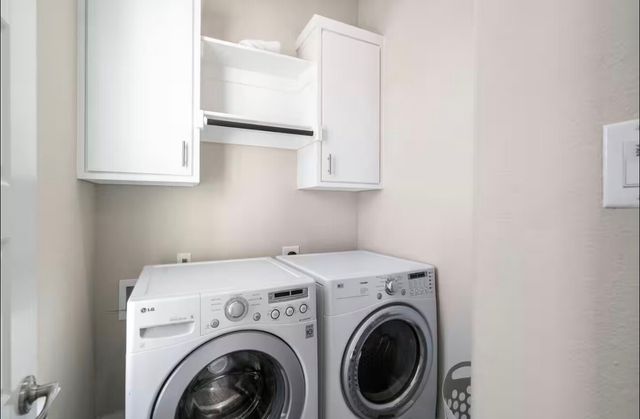 3351 Canada Drive, Dallas, TX 75212