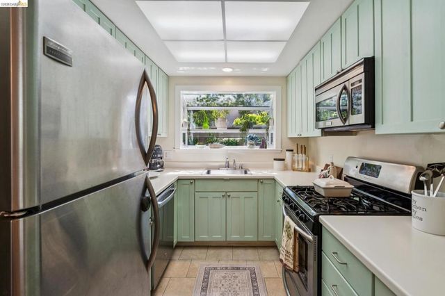 3011 Mayhew Ct 1, Walnut Creek, CA 94597