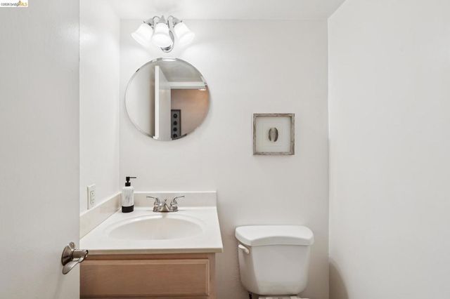 3011 Mayhew Ct 1, Walnut Creek, CA 94597