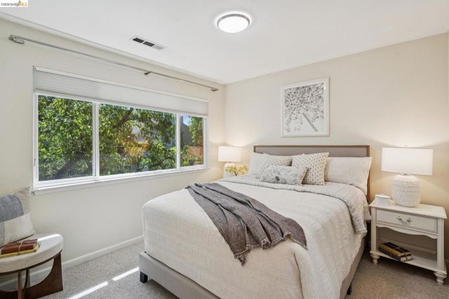 3011 Mayhew Ct 1, Walnut Creek, CA 94597