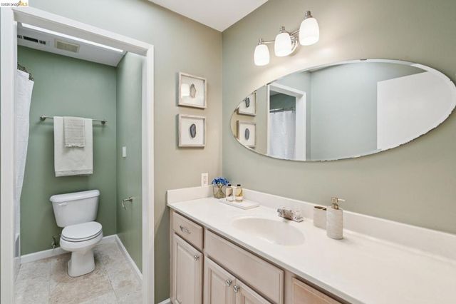 3011 Mayhew Ct 1, Walnut Creek, CA 94597