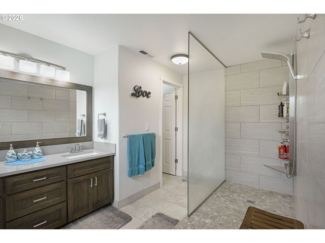 16306 Ne 91ST St, Vancouver, WA 98682