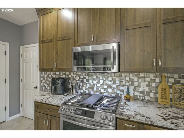 16306 Ne 91ST St, Vancouver, WA 98682