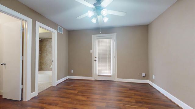 8749 Bryam, Houston, TX 77061