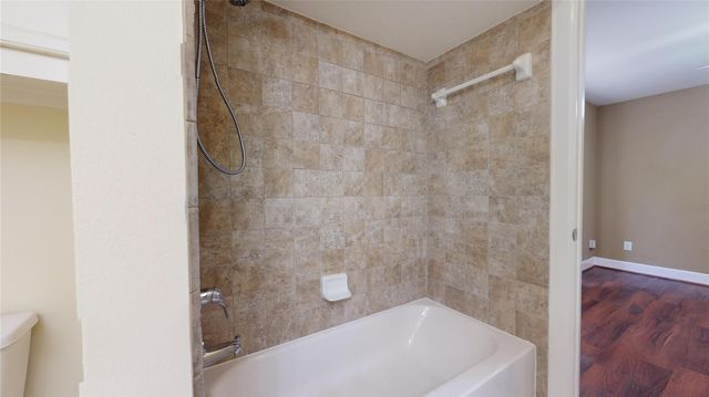 8749 Bryam, Houston, TX 77061