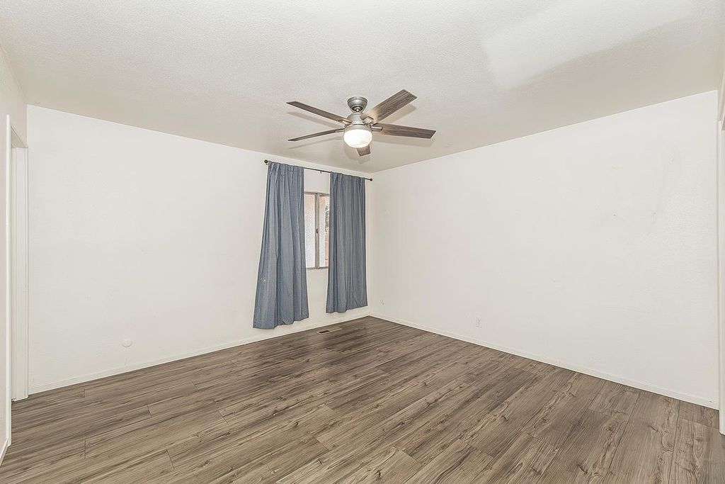Image 22 of property listing at 6038 N Roosevelt Avenue, Fresno, CA 93704