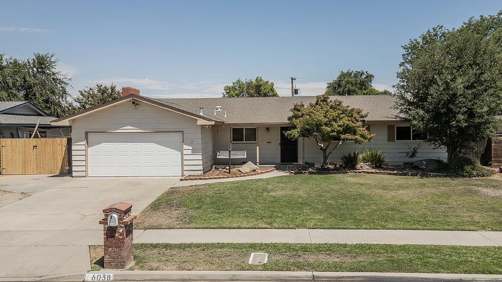 Image 47 of property listing at 6038 N Roosevelt Avenue, Fresno, CA 93704