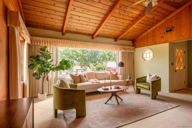 1726 Archer, San Diego, CA 92109