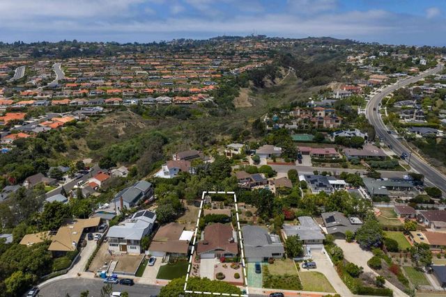 1726 Archer, San Diego, CA 92109