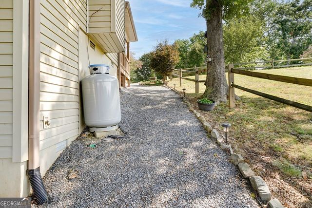 379 Chancey Drive, Hiawassee, GA 30546