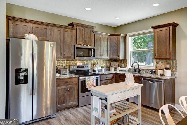 379 Chancey Drive, Hiawassee, GA 30546