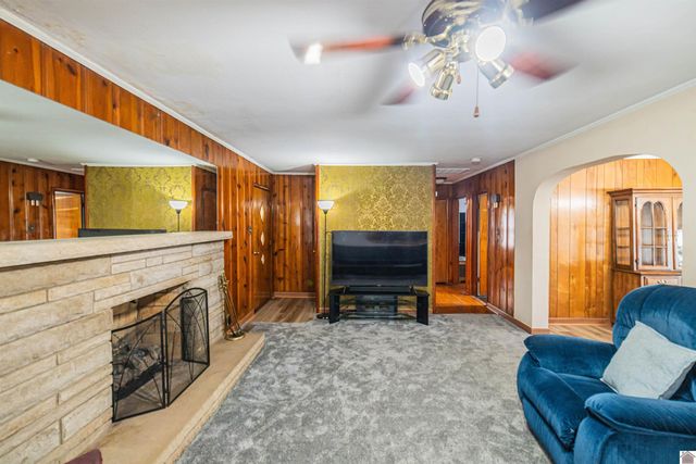 205 Lindberg, Paducah, KY 42003