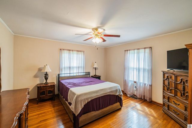 205 Lindberg, Paducah, KY 42003