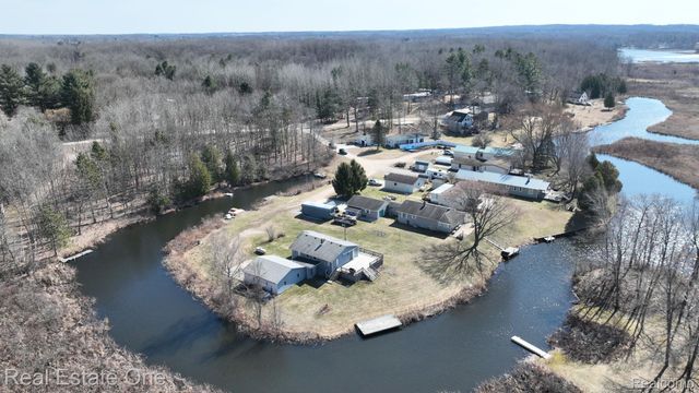 17429 Summit Court, Sheridan Township, MI 49305