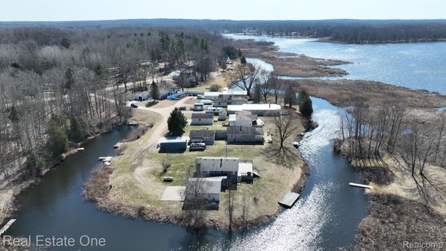 17429 Summit Court, Sheridan Township, MI 49305