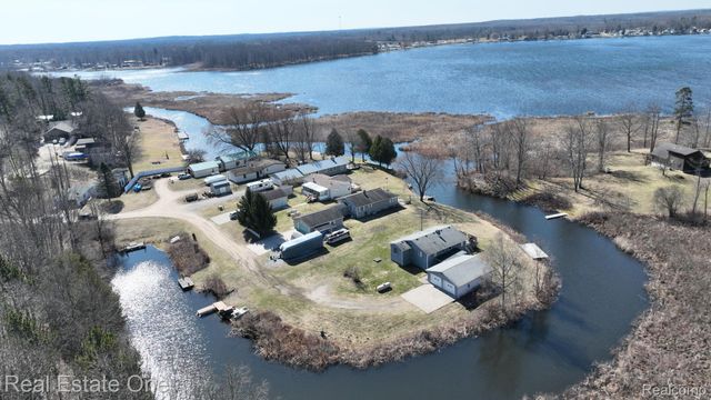 17429 Summit Court, Sheridan Township, MI 49305