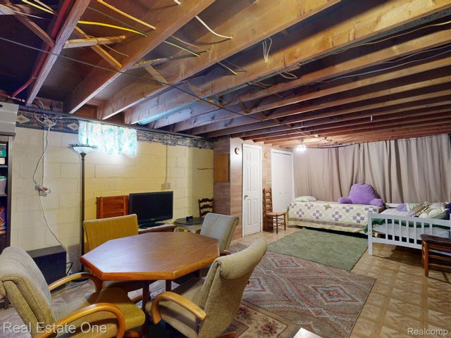 17429 Summit Court, Sheridan Township, MI 49305