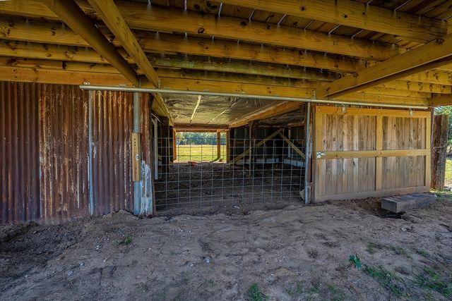 1696 County Road 222, Gainesville, TX 76240