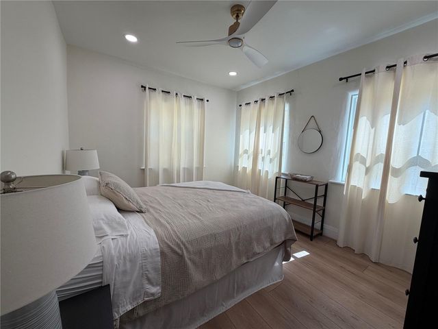 51 AEGEAN AVENUE, Tampa, FL 33606