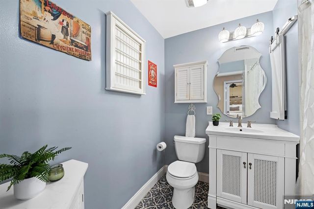 812 Grand Street 209, Hoboken, NJ 07030