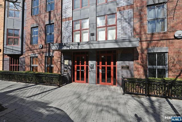 812 Grand Street 209, Hoboken, NJ 07030