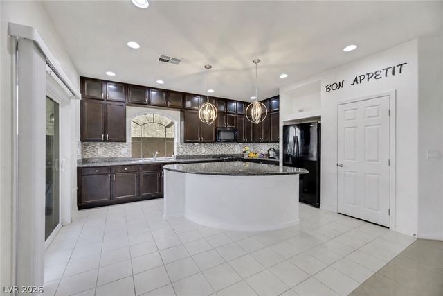 10185 Bishops Peak Court, Las Vegas, NV 89141