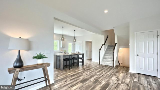 220 COPPER RIDGE DR, Newmanstown, PA 17073