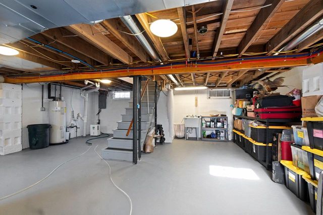 1109 S 6TH STREET, De Pere, WI 54115