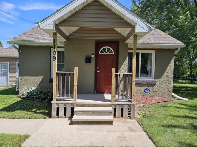 1109 S 6TH STREET, De Pere, WI 54115