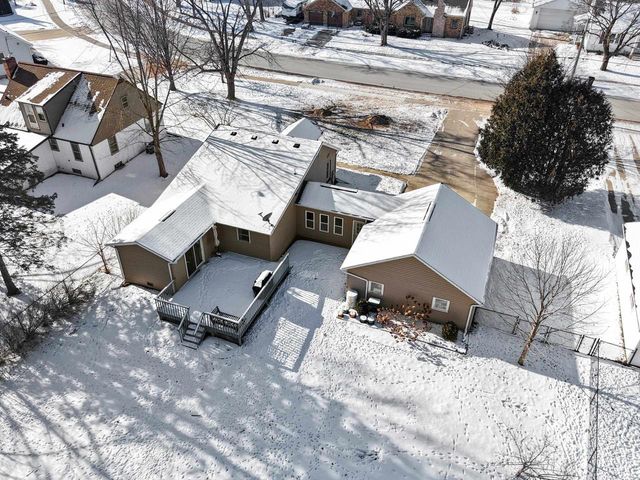 1109 S 6TH STREET, De Pere, WI 54115