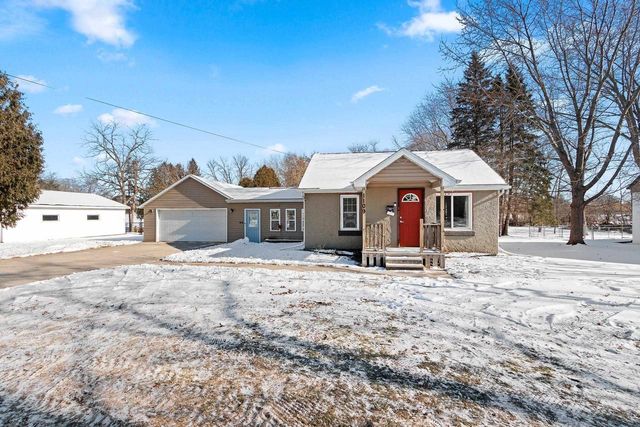 1109 S 6TH STREET, De Pere, WI 54115