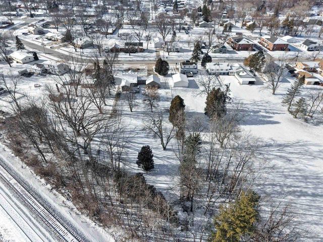 1109 S 6TH STREET, De Pere, WI 54115