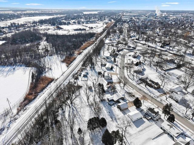 1109 S 6TH STREET, De Pere, WI 54115