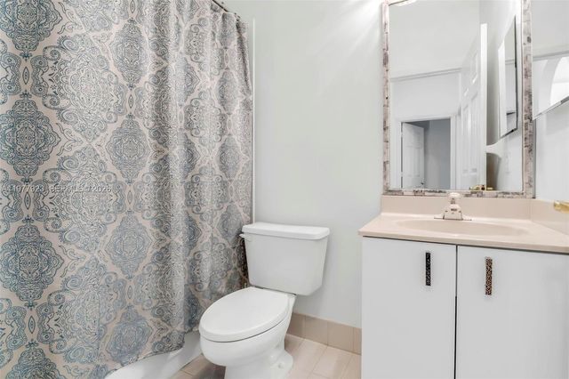 1601 SW 157th Ave, Pembroke Pines, FL 33027