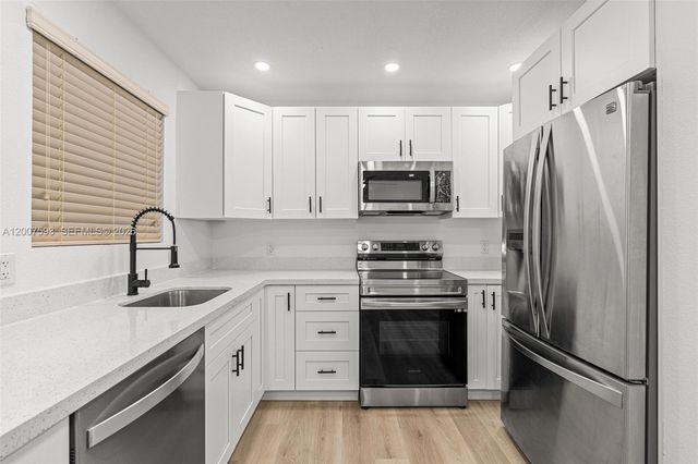 12245 SW 201st Terrace, Miami, FL 33177