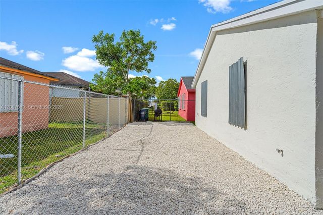 12245 SW 201st Terrace, Miami, FL 33177