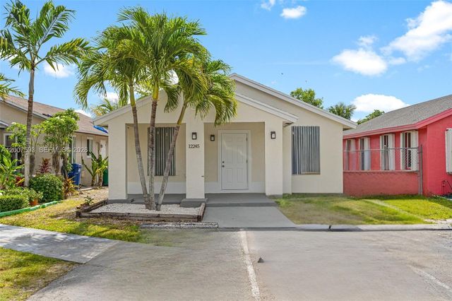 12245 SW 201st Terrace, Miami, FL 33177