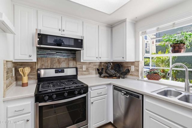 1962 Rory Lane 1, Simi Valley, CA 93063