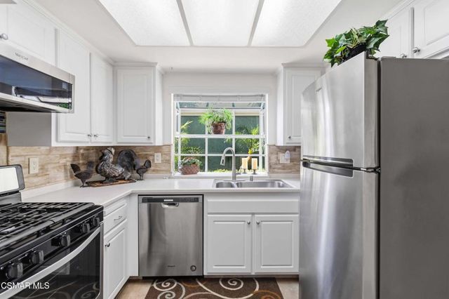 1962 Rory Lane 1, Simi Valley, CA 93063