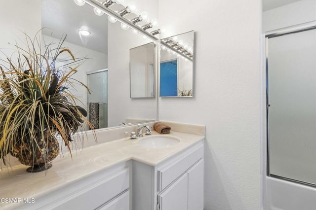 1962 Rory Lane 1, Simi Valley, CA 93063