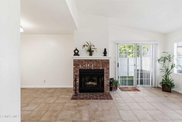 1962 Rory Lane 1, Simi Valley, CA 93063