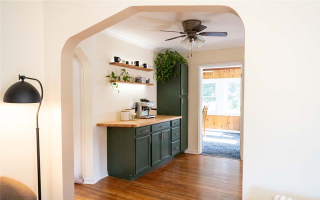 1501 Osceola Avenue, Des Moines, IA 50316